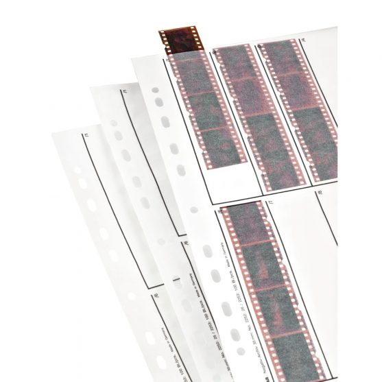 Negatívové obaly, pergamen, 10 pásikov po 4 negatívy, 24x36 mm, 25 ks. Negatívové obaly, pergamen, 10 pásikov po 4 negatívy, 24x36 mm, 25 ks.