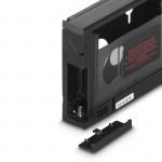 L44704 KAZETOVY ADAPTER VHS-C/VHS AUTOM.