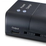 Univerzálna nabíjačka Delta Travel pre Li‑iónové batérie AA/AAA, USB‑C Univerzálna nabíjačka Delta Travel pre Li‑iónové batérie AA/AAA, USB‑C