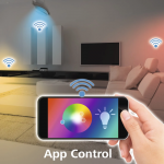 LED stropné svetlo WLAN Glitzer, stmievateľné, hlas/app ovl., 27x27 cm