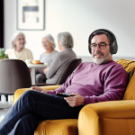 Televízne slúchadlá, Over‑Ear, 2,4 GHz dongle + Bluetooth®, hlasitosť