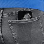 Ochranné sklo Extreme Protect pre Apple iPhone 11, pomoc montáže