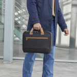 Hama Ultra Lightweight, taška na notebook, pre 34-36 cm (13,3-14,1), recyklovaný polyester, čierna Hama Ultra Lightweight, taška na notebook, pre 34-36 cm (13,3-14,1), recyklovaný polyester, čierna