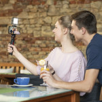 Hama Solid 80 Ball, univerzálny statív / selfie tyčka, Bluetooth diaľková spúšť Hama Solid 80 Ball, univerzálny statív / selfie tyčka, Bluetooth diaľková spúšť